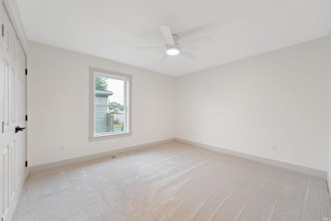 324 W Warren Street Mitchell IN 47446