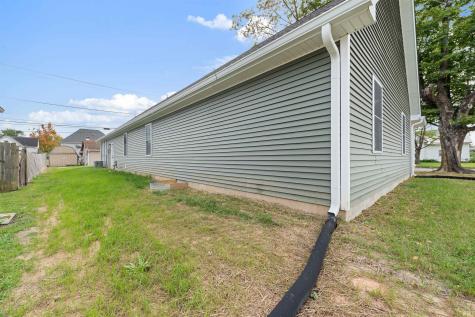 324 W Warren Street Mitchell IN 47446