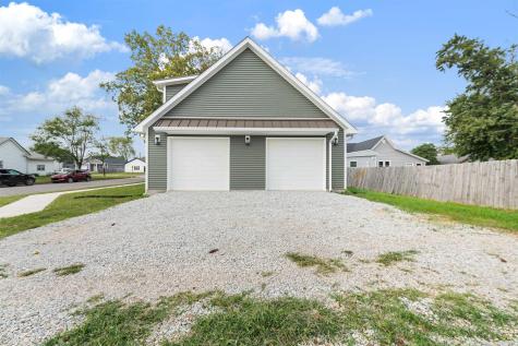 324 W Warren Street Mitchell IN 47446