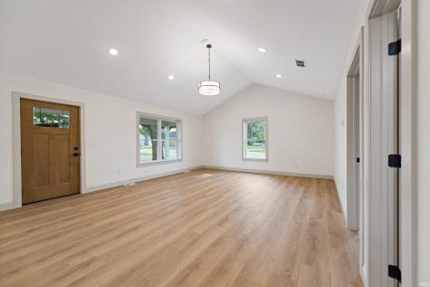 324 W Warren Street Mitchell IN 47446