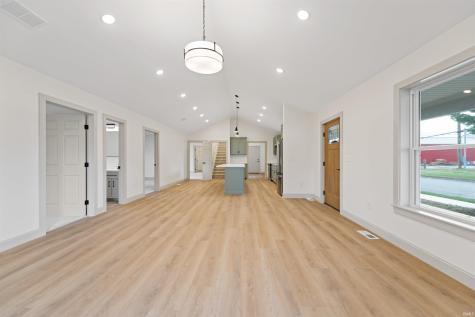 324 W Warren Street Mitchell IN 47446