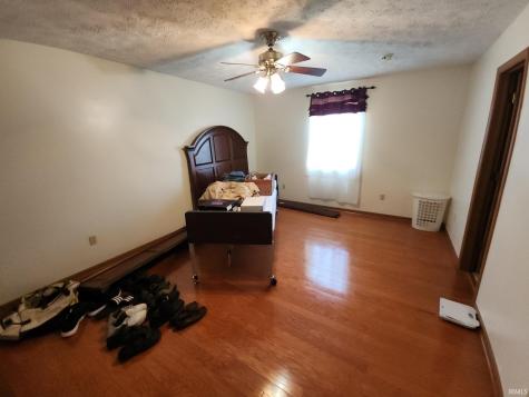206 Kingsmill Drive Logansport IN 46947