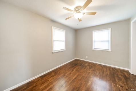 3729 Burton Place Anderson IN 46013