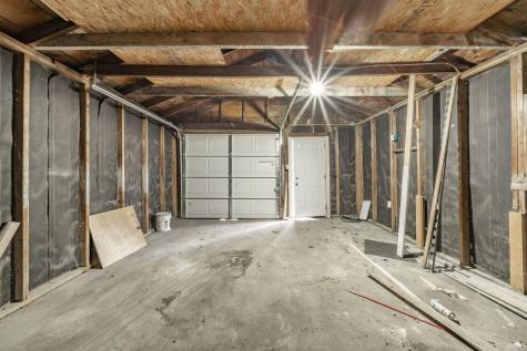 3729 Burton Place Anderson IN 46013