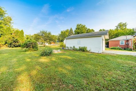 3729 Burton Place Anderson IN 46013