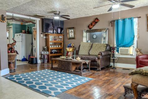 209 W Madison Street Swayzee IN 46986