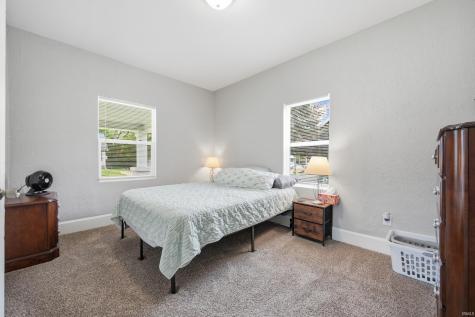 2016 E 13th Street Muncie IN 47302