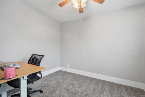2016 E 13th Street Muncie IN 47302