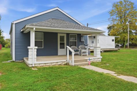 2016 E 13th Street Muncie IN 47302