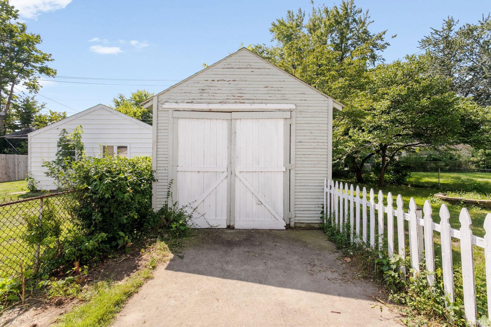 918 E Fox Street South Bend IN 46613