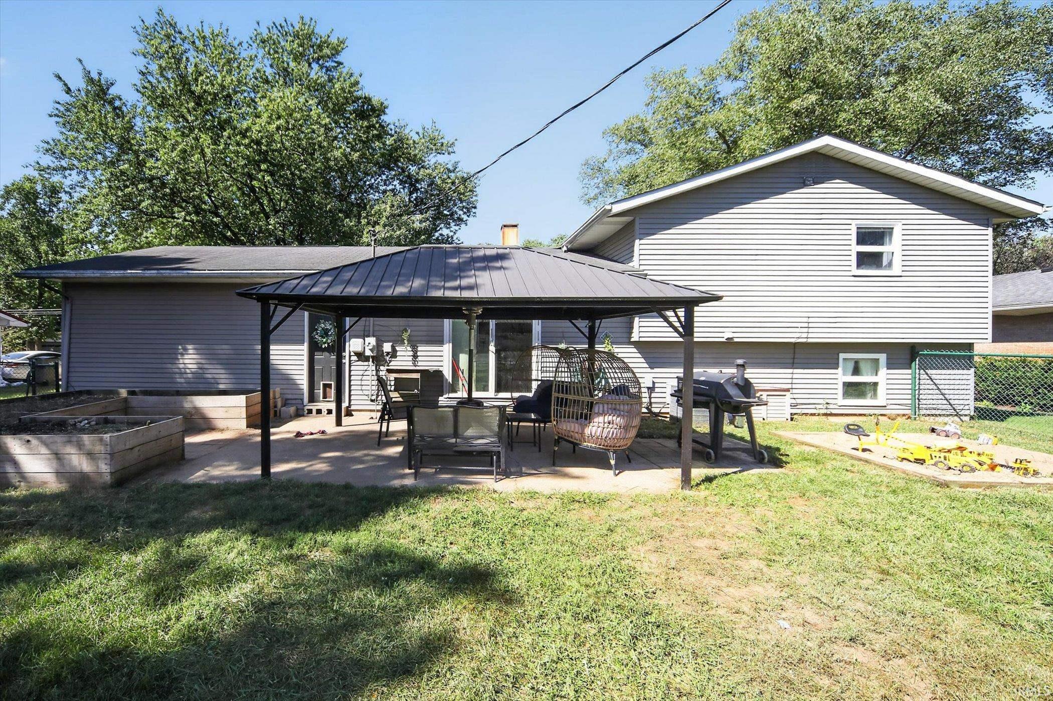 56628 County Road 13 Elkhart IN 46516