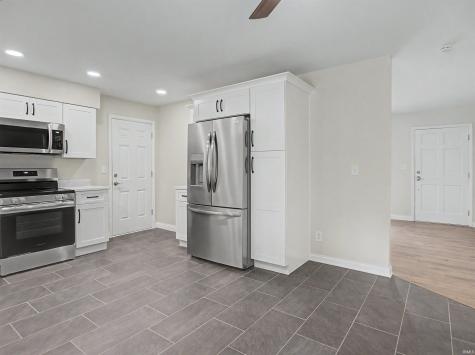 7013 Briar Ridge Road Wadesville IN 47638