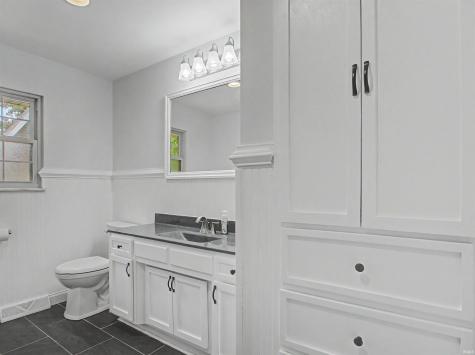7013 Briar Ridge Road Wadesville IN 47638
