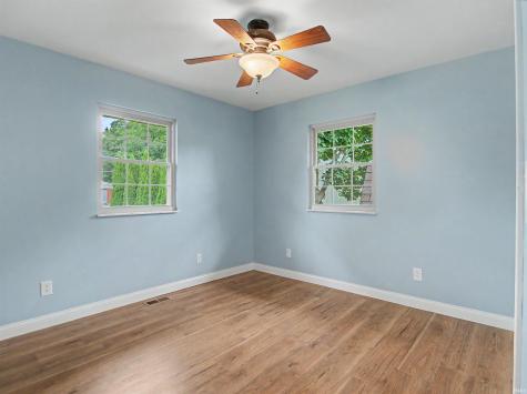 7013 Briar Ridge Road Wadesville IN 47638