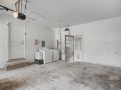 7013 Briar Ridge Road Wadesville IN 47638
