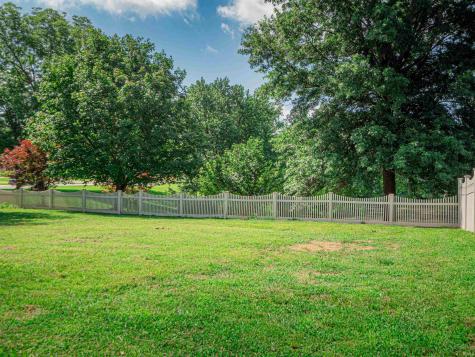 7013 Briar Ridge Road Wadesville IN 47638