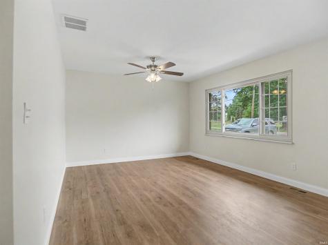 7013 Briar Ridge Road Wadesville IN 47638