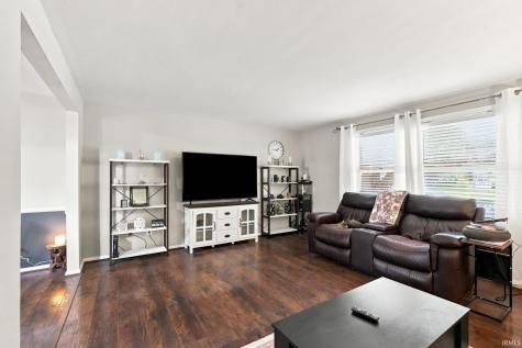 6109 Graymoor Lane Fort Wayne IN 46835