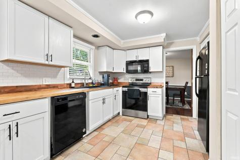 6109 Graymoor Lane Fort Wayne IN 46835