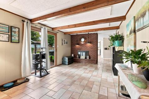 6109 Graymoor Lane Fort Wayne IN 46835