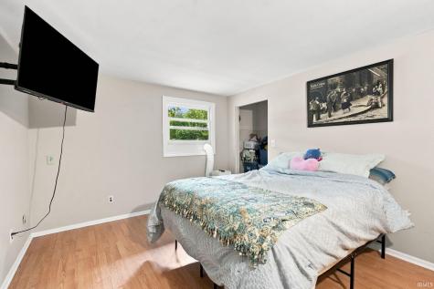 6109 Graymoor Lane Fort Wayne IN 46835
