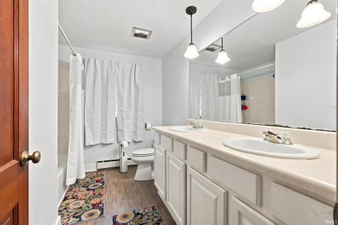 6109 Graymoor Lane Fort Wayne IN 46835