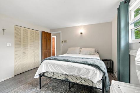 6109 Graymoor Lane Fort Wayne IN 46835