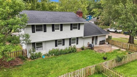 6109 Graymoor Lane Fort Wayne IN 46835