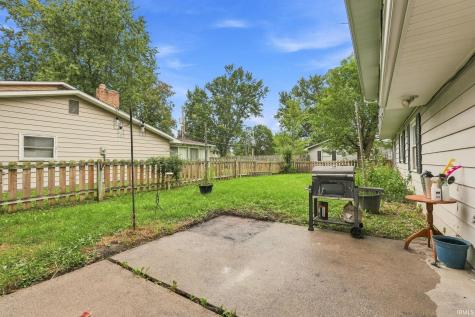 6109 Graymoor Lane Fort Wayne IN 46835
