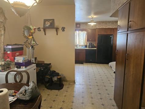 106 E Beckley Street Royal Center IN 46978