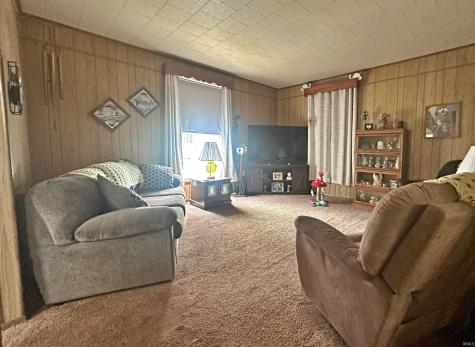 1018 W 1st Street Bicknell IN 47512