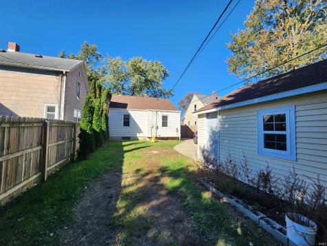 4029 Webster Street Fort Wayne IN 46807