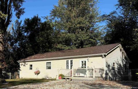 1016 N Roosevelt Street Silver Lake IN 46982