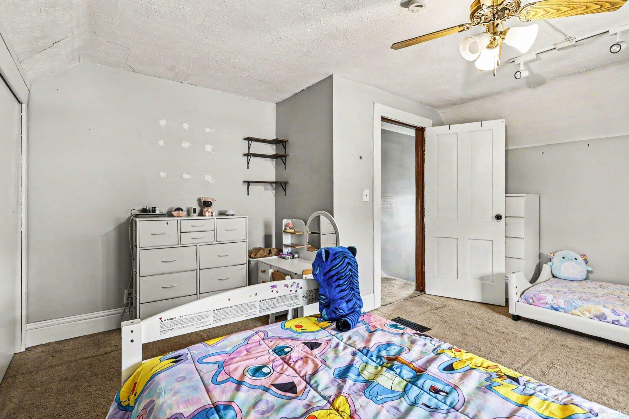 1013 S 34th Street South Bend IN 46615