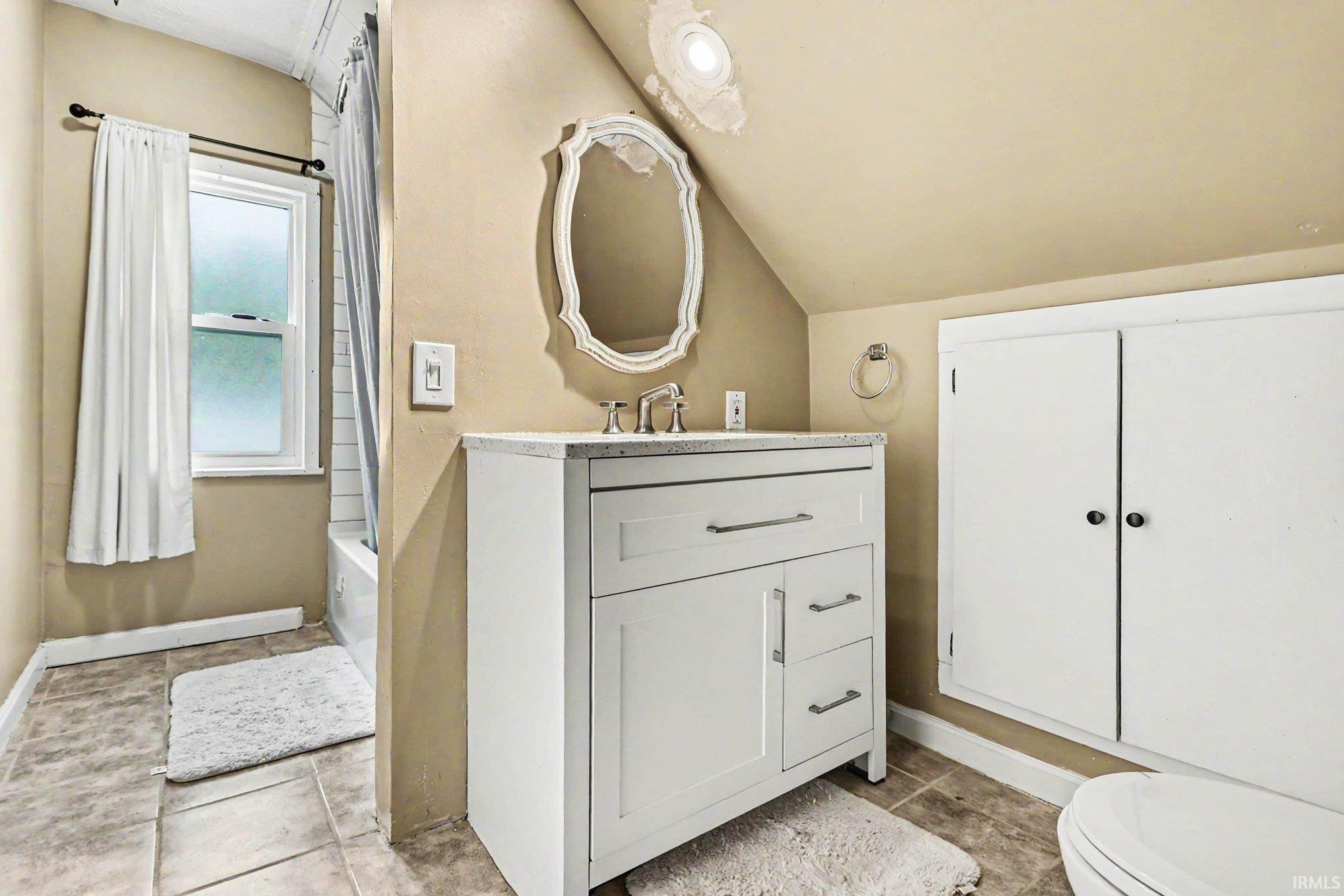 1013 S 34th Street South Bend IN 46615