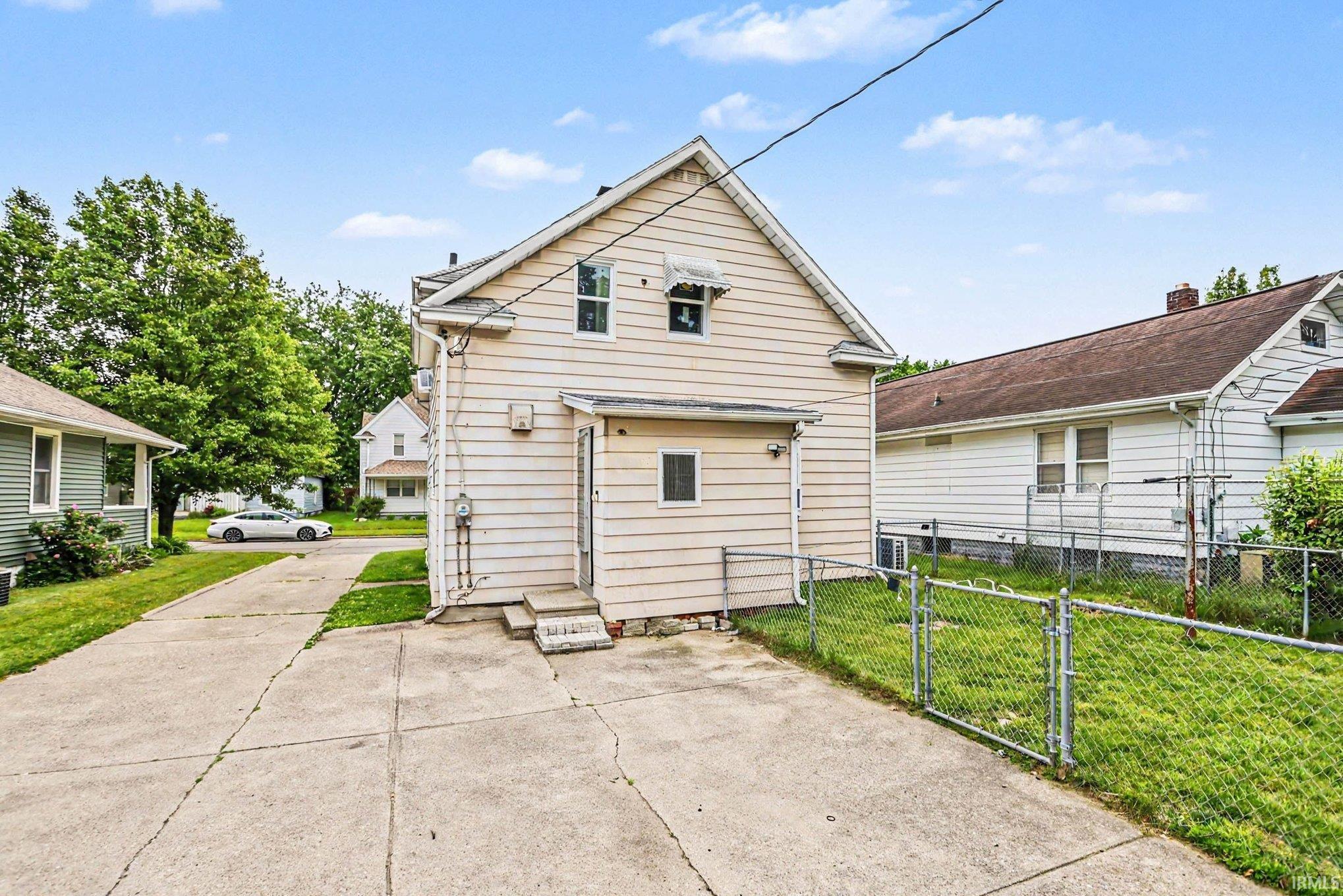 1013 S 34th Street South Bend IN 46615