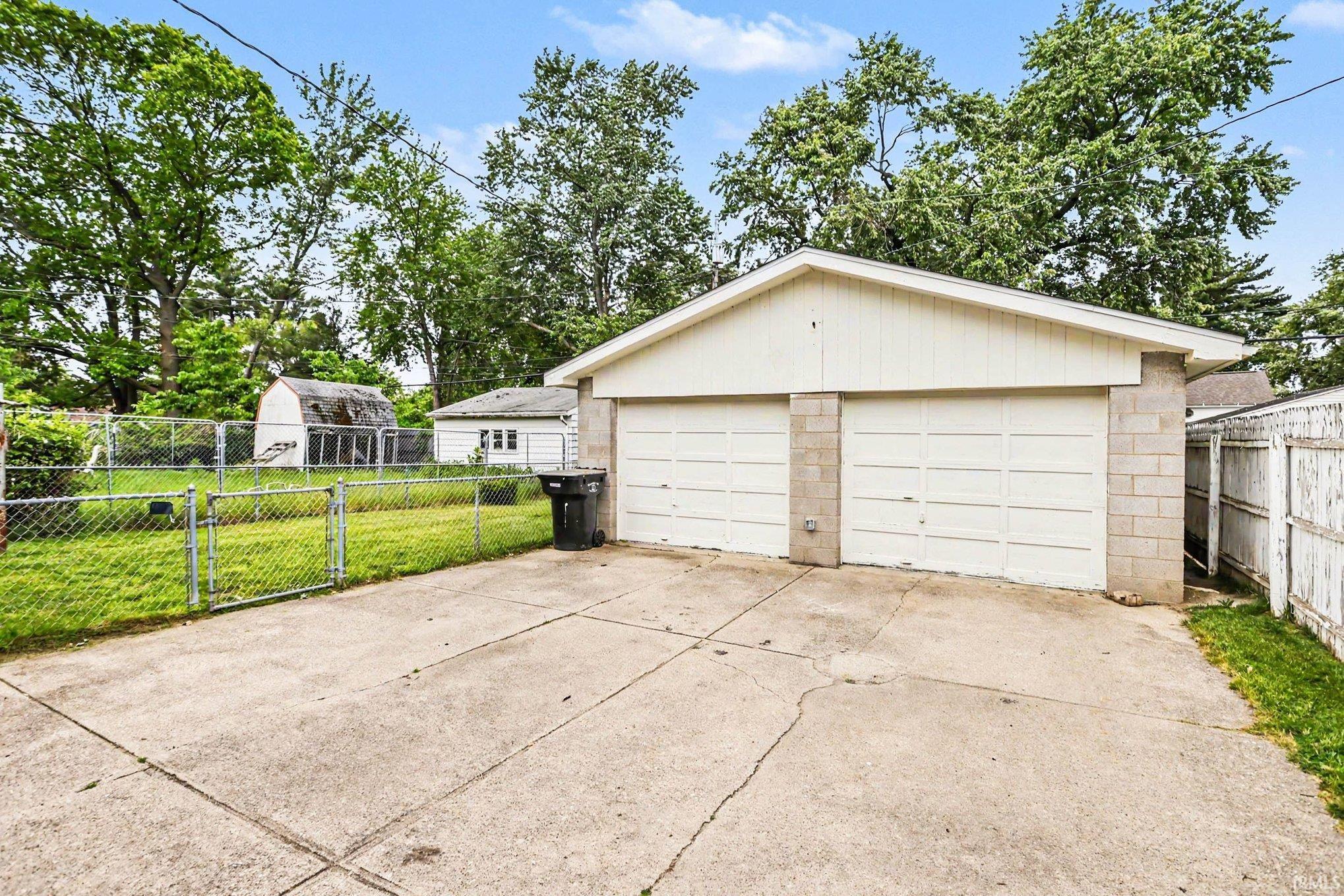 1013 S 34th Street South Bend IN 46615