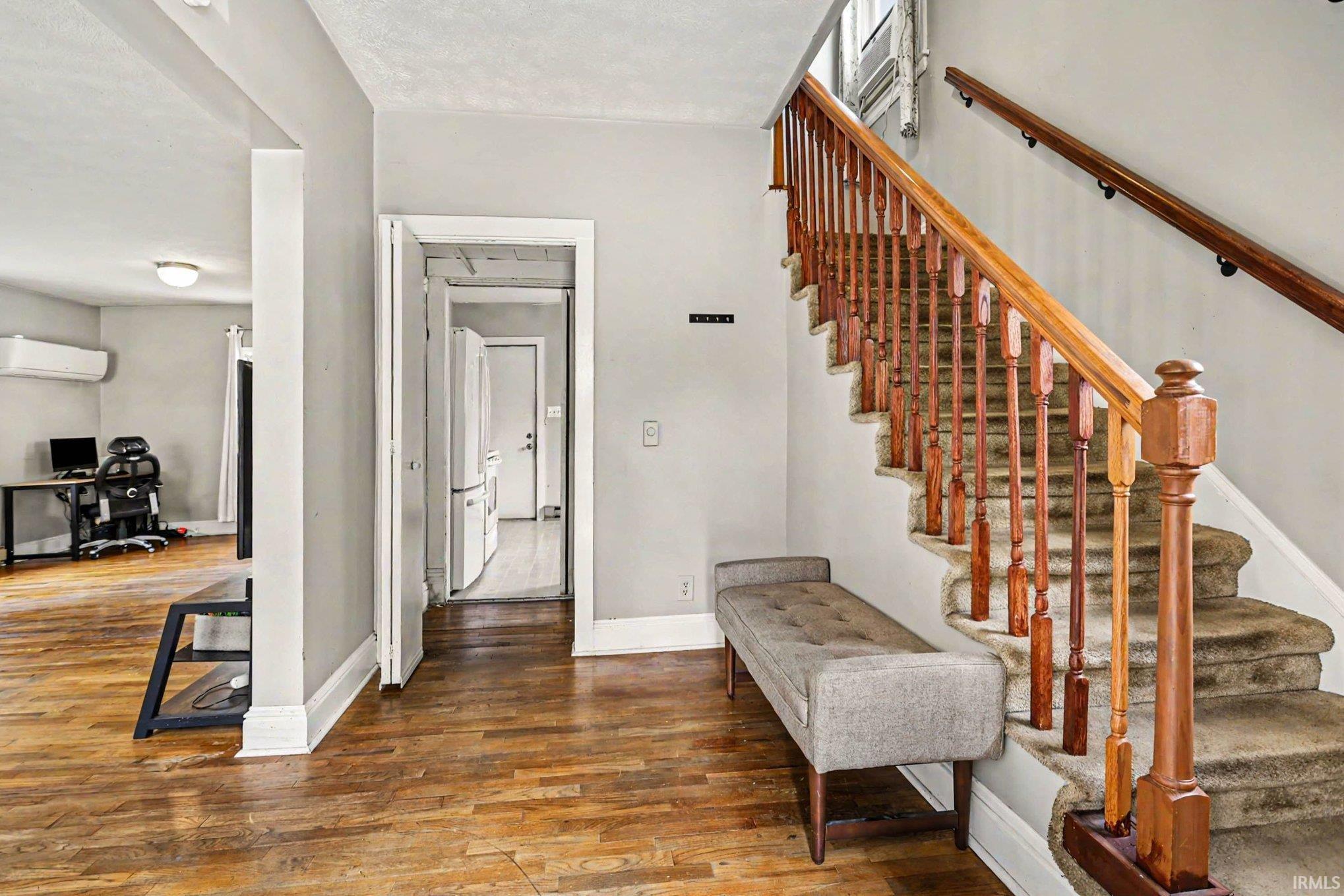 1013 S 34th Street South Bend IN 46615
