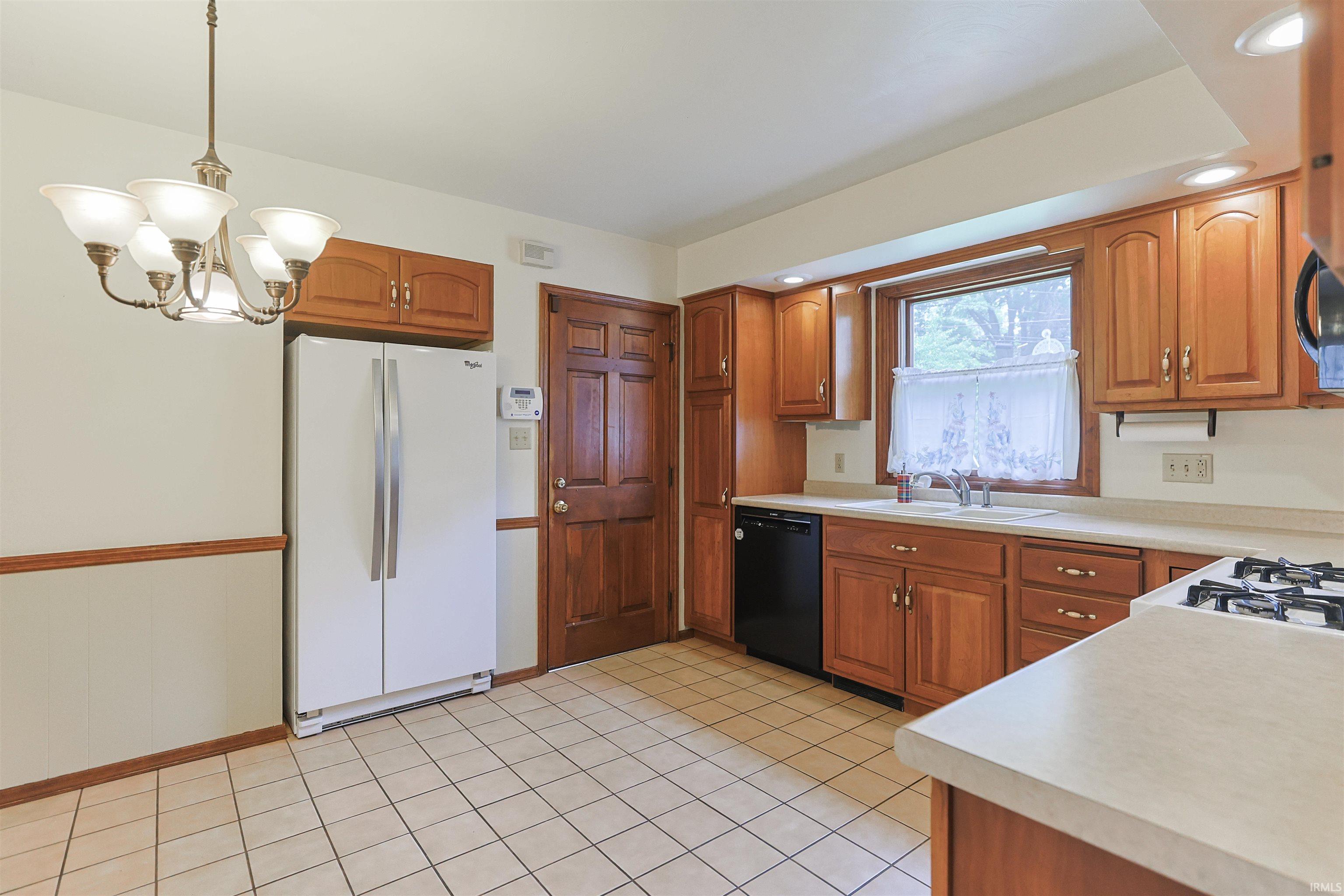 17567 Brandel Avenue South Bend IN 46635