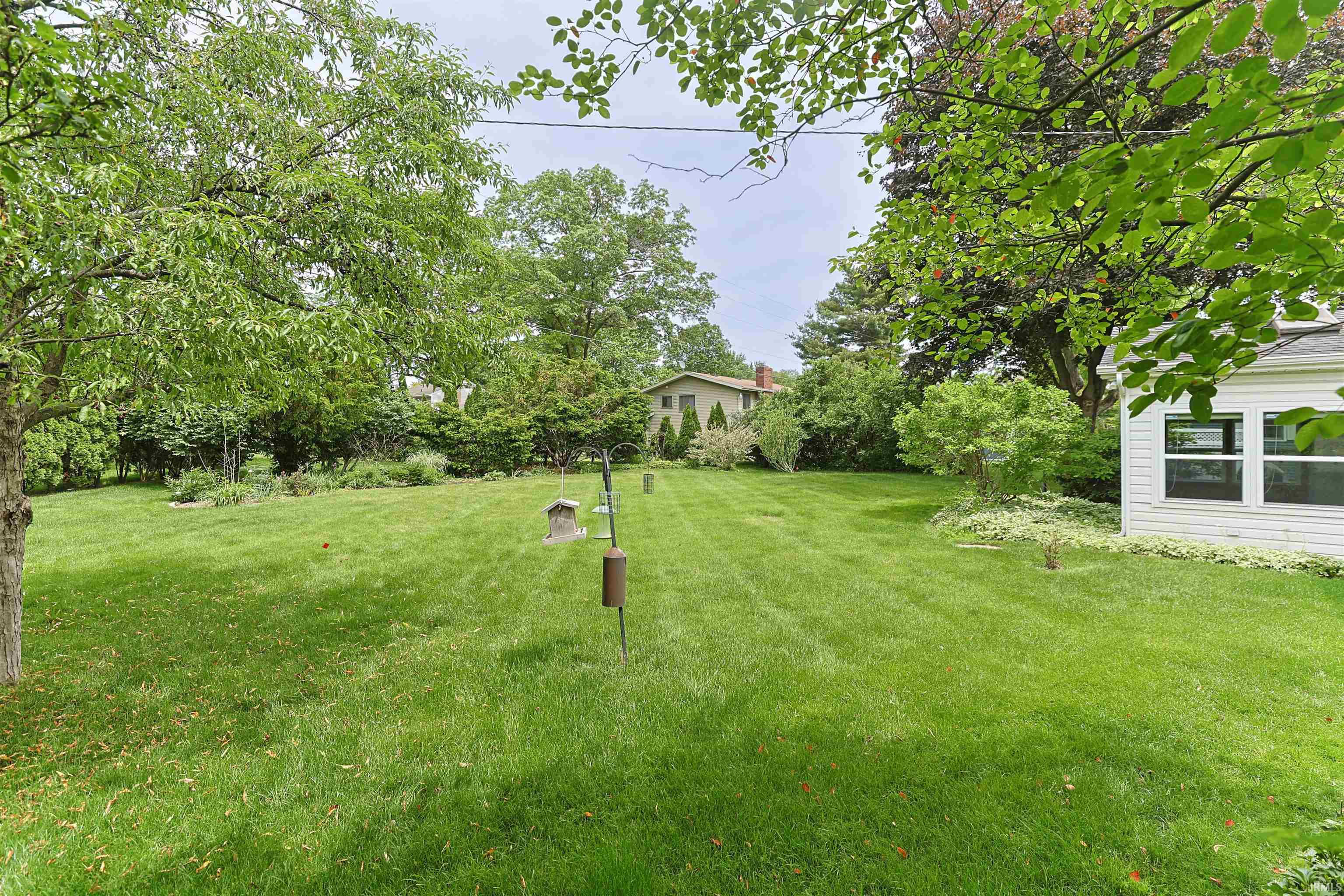 17567 Brandel Avenue South Bend IN 46635