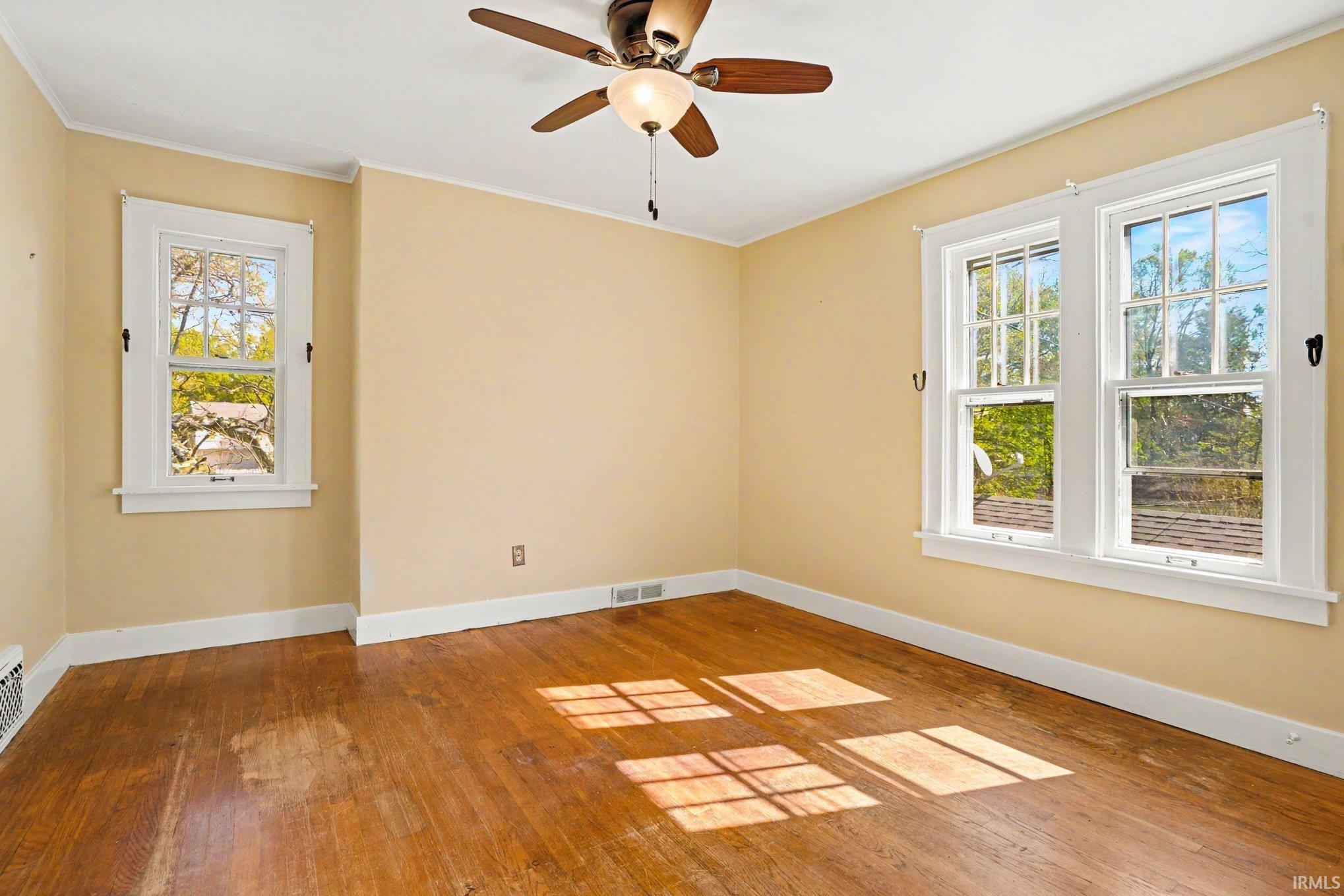 51618 Myrtle Avenue South Bend IN 46637