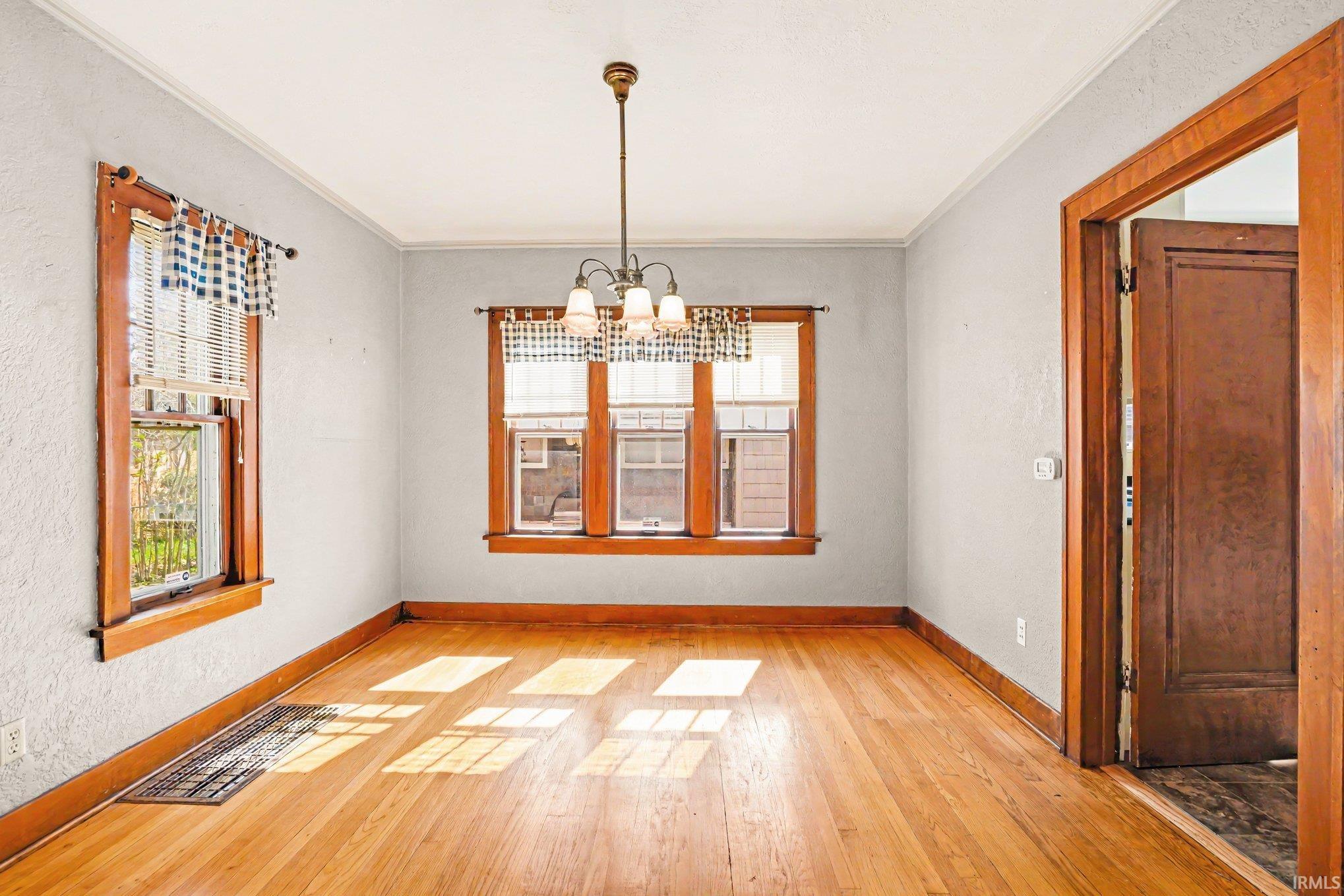 51618 Myrtle Avenue South Bend IN 46637