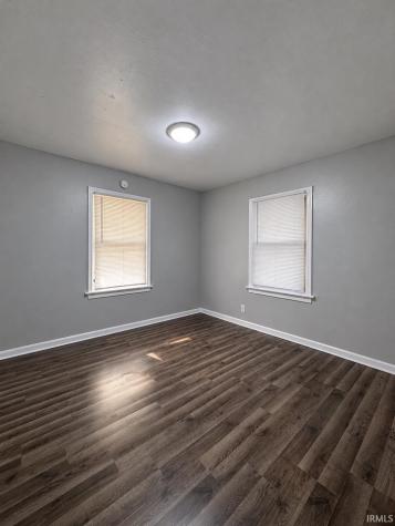 905 Mckinnie Avenue Fort Wayne IN 46806