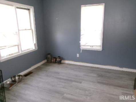 290 W Prarie Street Lyons IN 47443