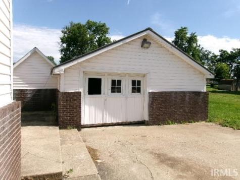 290 W Prarie Street Lyons IN 47443