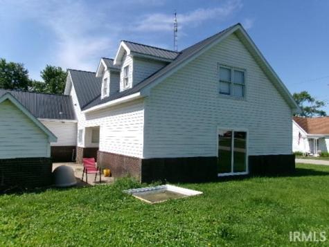290 W Prarie Street Lyons IN 47443