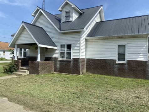 290 W Prarie Street Lyons IN 47443