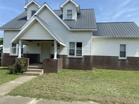 290 W Prarie Street Lyons IN 47443