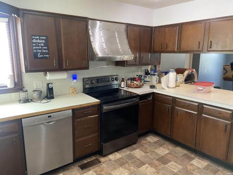 290 W Prarie Street Lyons IN 47443