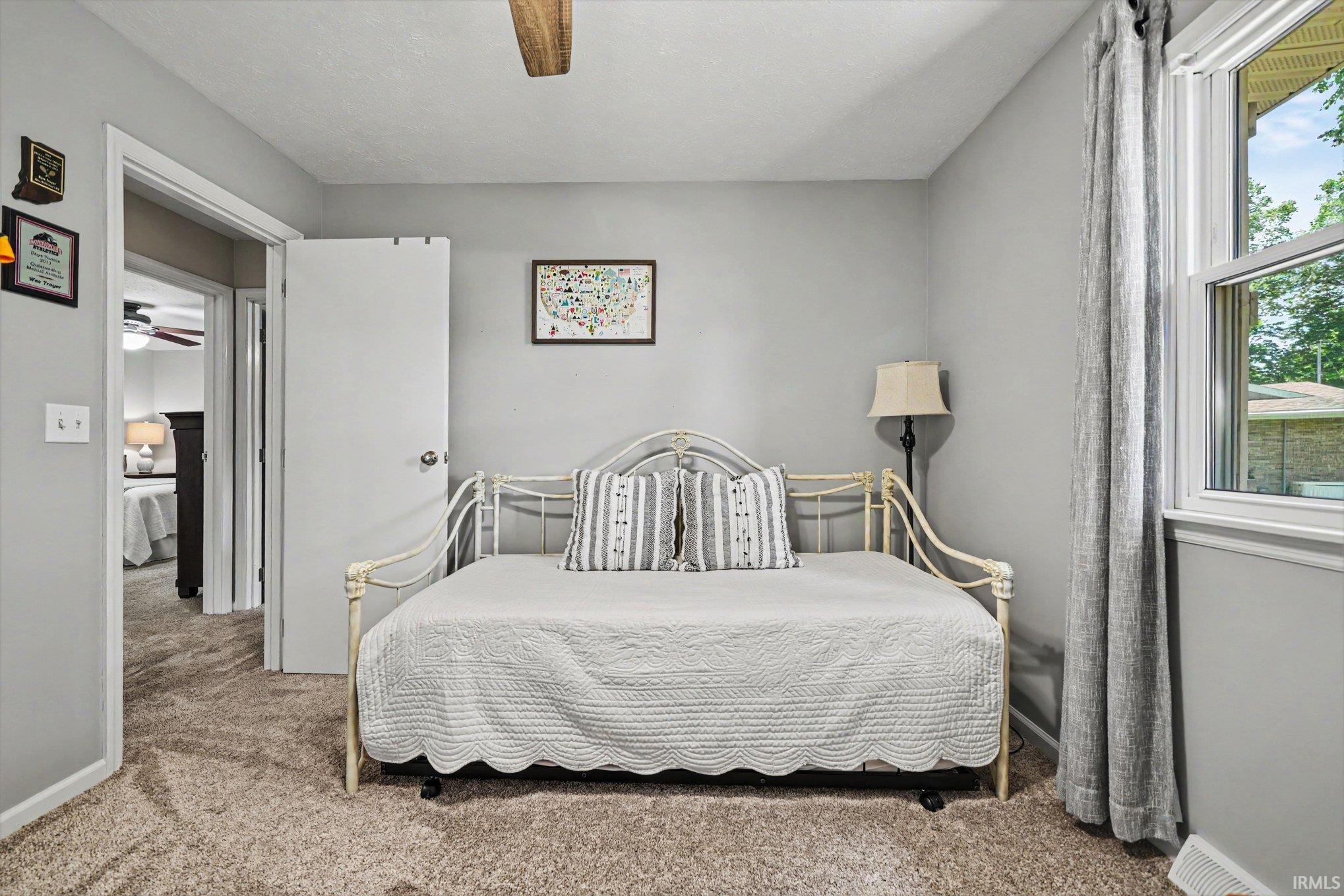 4 Arbor Court Nappanee IN 46550